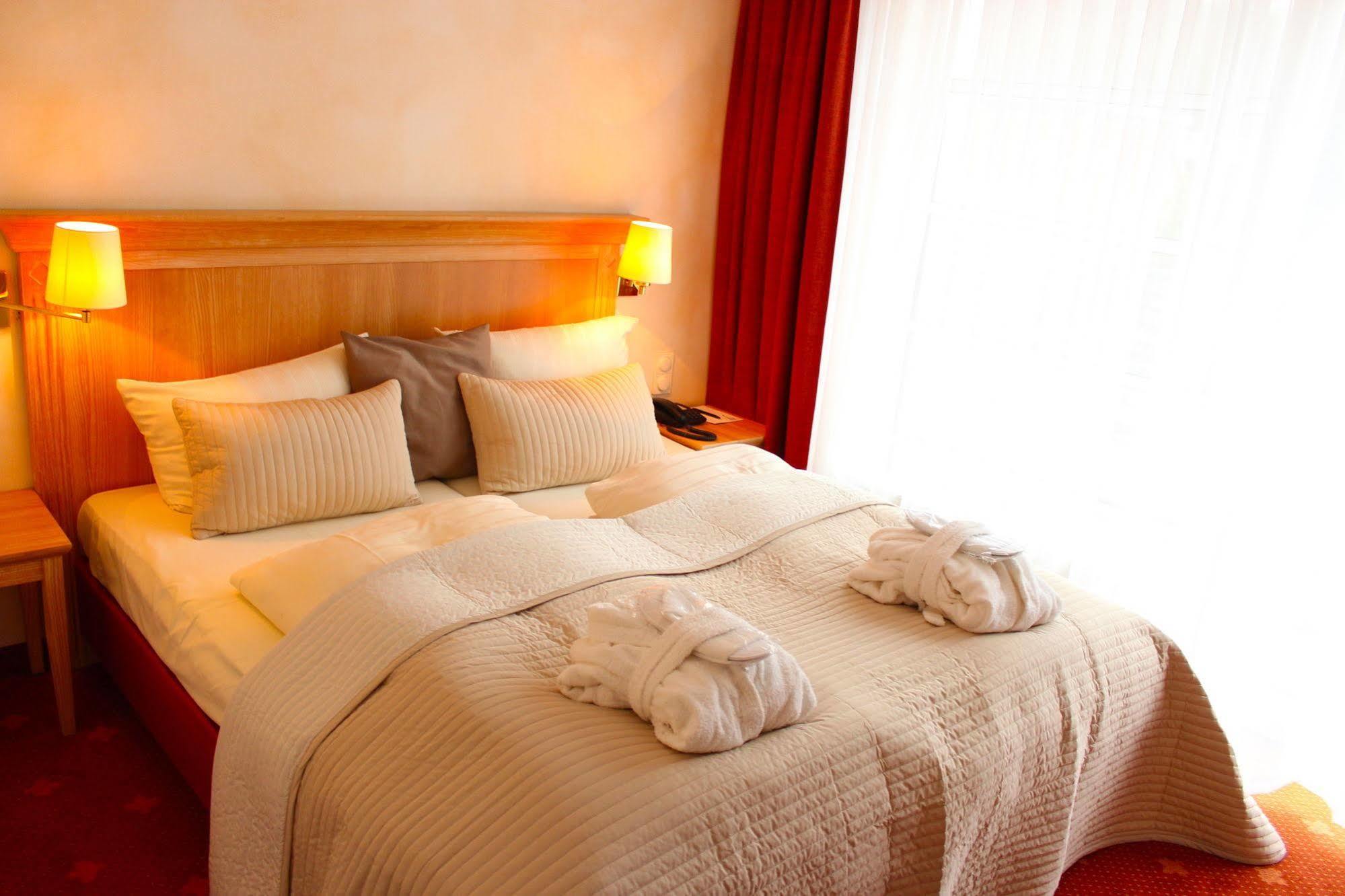 Hotel Villa Gropius Timmendorfer Strand Esterno foto