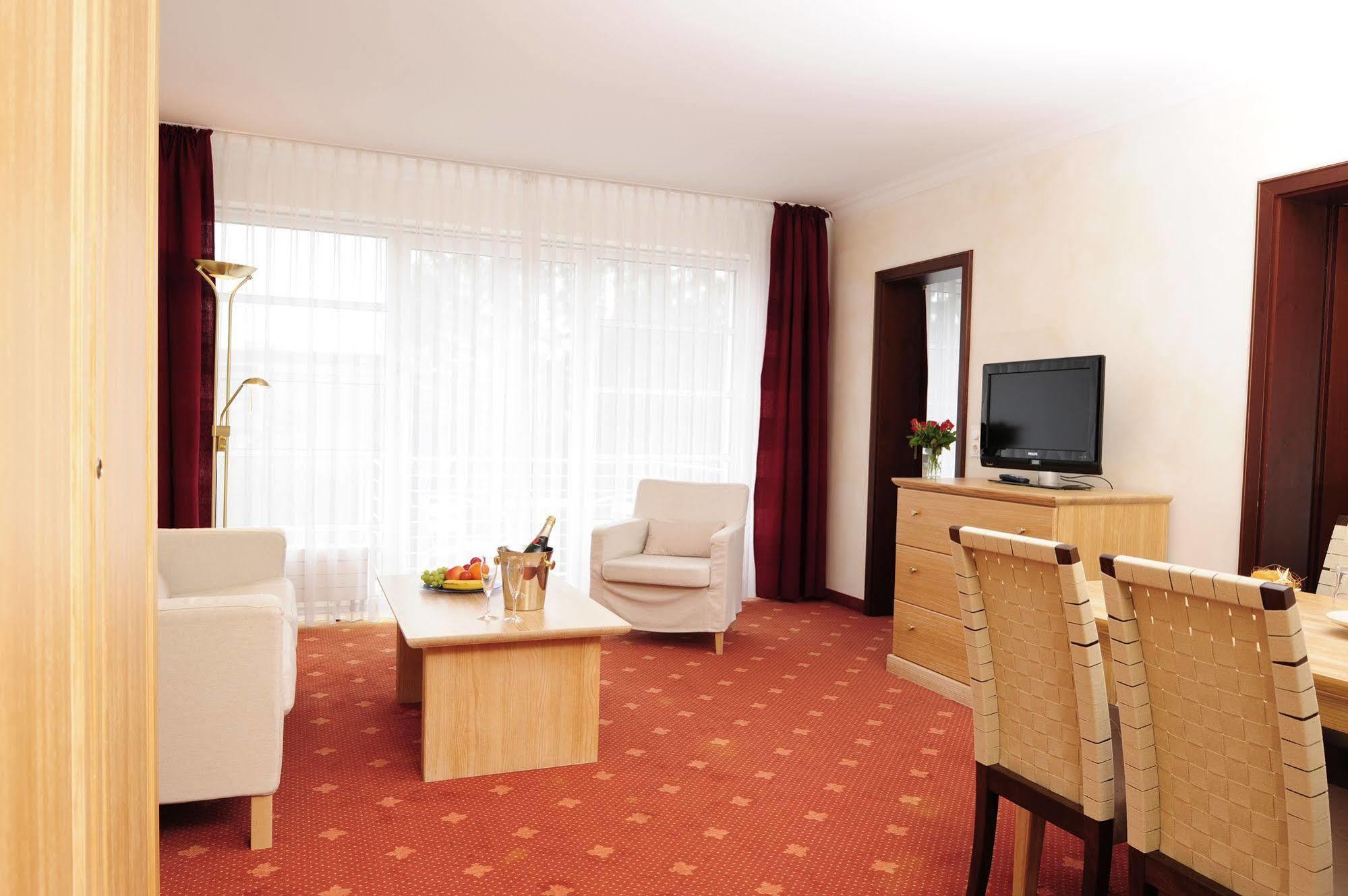 Hotel Villa Gropius Timmendorfer Strand Esterno foto