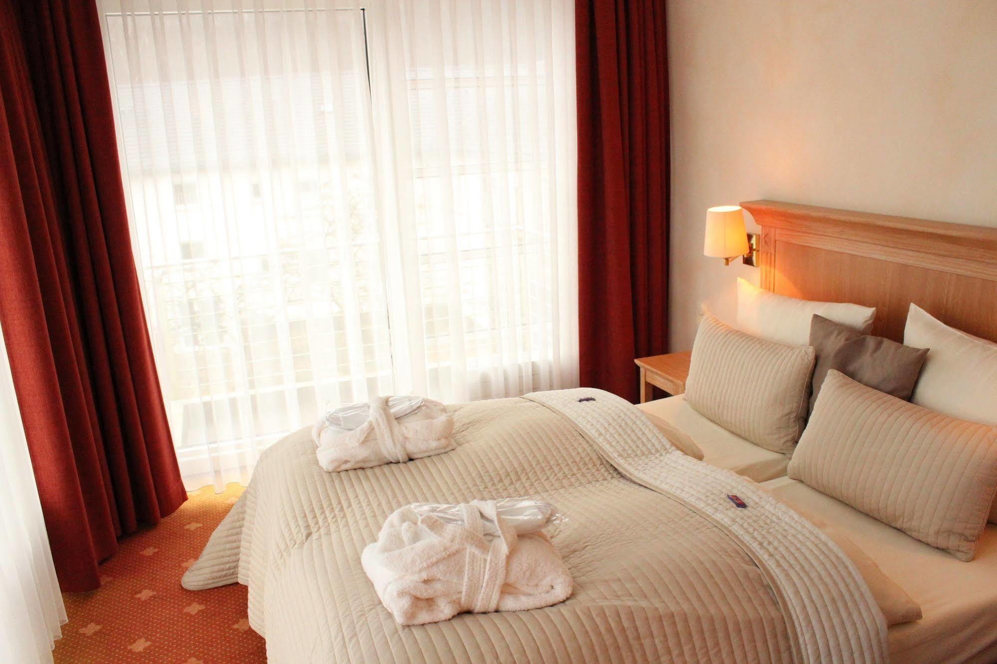 Hotel Villa Gropius Timmendorfer Strand Esterno foto